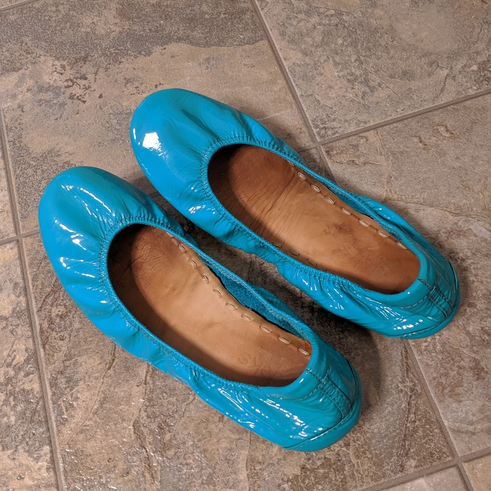 Tieks by Gavrieli flats Tiek Blue Patent Size 7